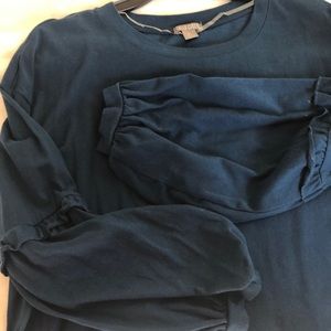 Cute puff sleeve with ruffle cotton top